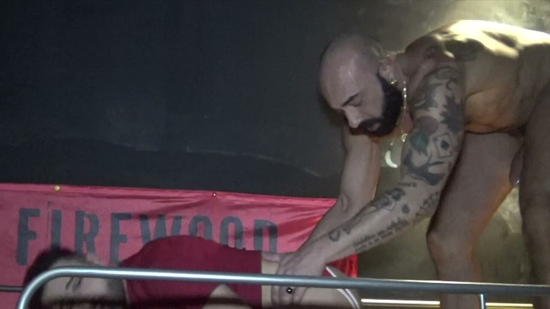 Best bareback porn from Madrid: มาร์โคถูกจีอันนี่เย็ด