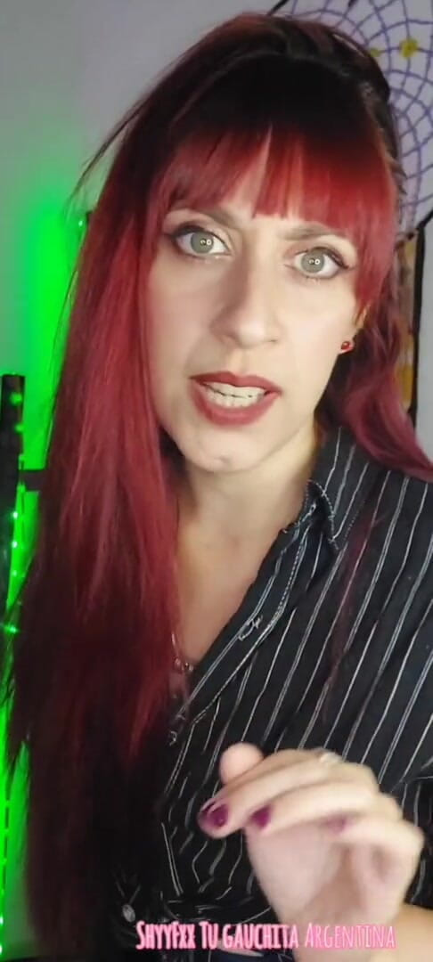 Tu Gauchita Argentina: Shyyfxx Umilio questo mediocre e disgustoso impiegato come lo merita!...