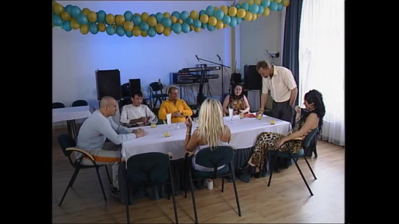Muschi movie official: Blonde geile milf was erg tevreden toen zijn vriend haar...