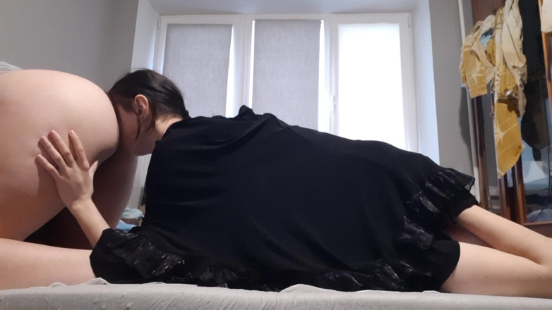 Lesbian-illusion: A Passionate Lesbian Threesome with Loud Moans and Orgasms