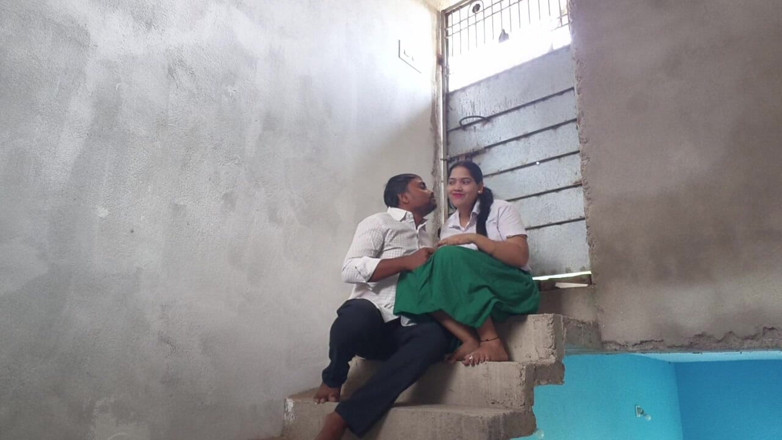 Sona bhabhi: 18 Years Old Virgin College Girl Romance and Boobs Press...