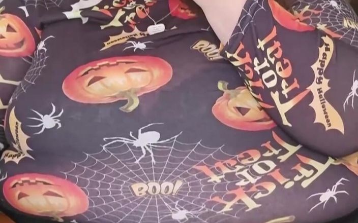 SSBBWLadyBrads: Femeie super-mare și țâțoasă cu umplutură chineză infidelă