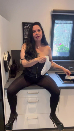 Maitresse Clara: JOI, genieß es in deiner Socke