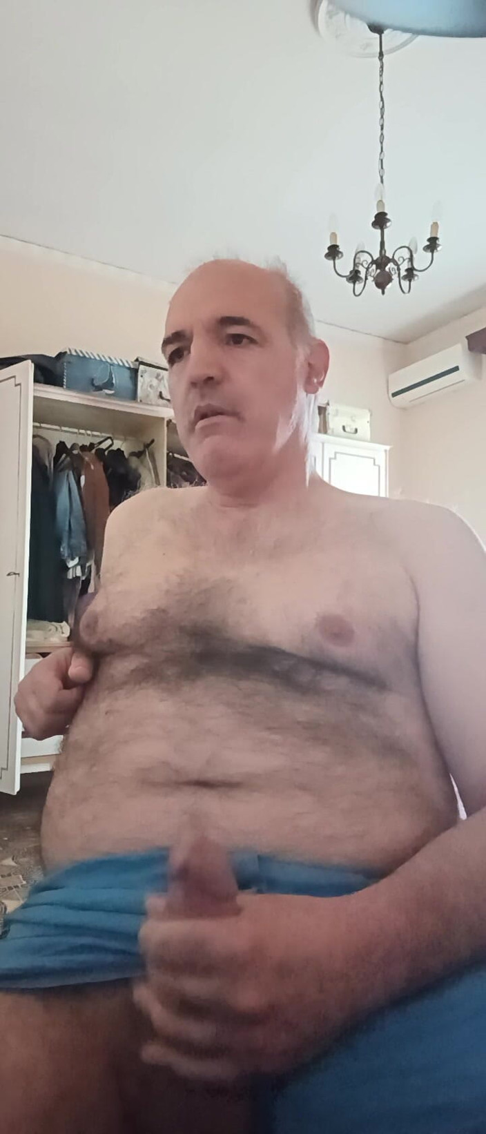 Setesesso7: Vyvrcholím, když se dívám na Francescinu mulatskou postavu!