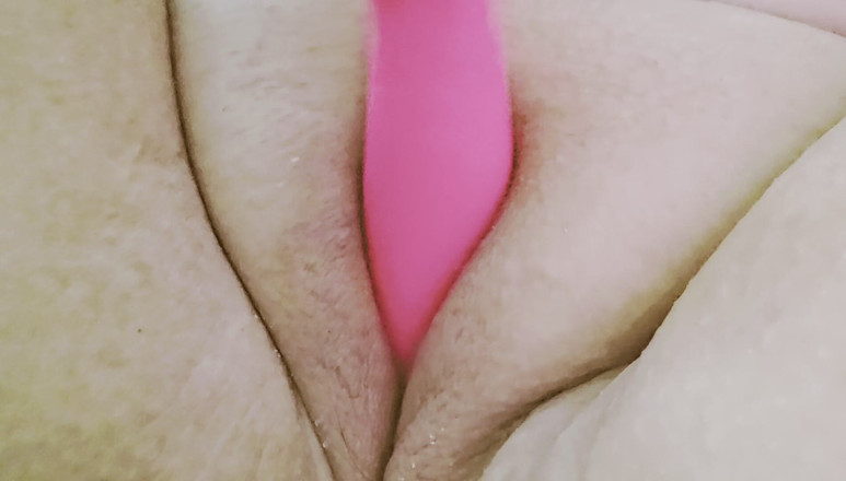 GooeyPuss: ぽっちゃり系はとても濡れてクリーミーになります