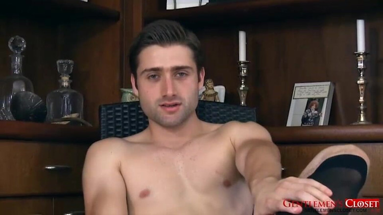 Gentlemen's Closet: Jake Dylan 03
