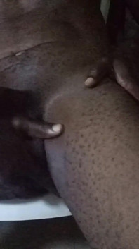 Londiq Display His Long Dick, Mastabate and Cum