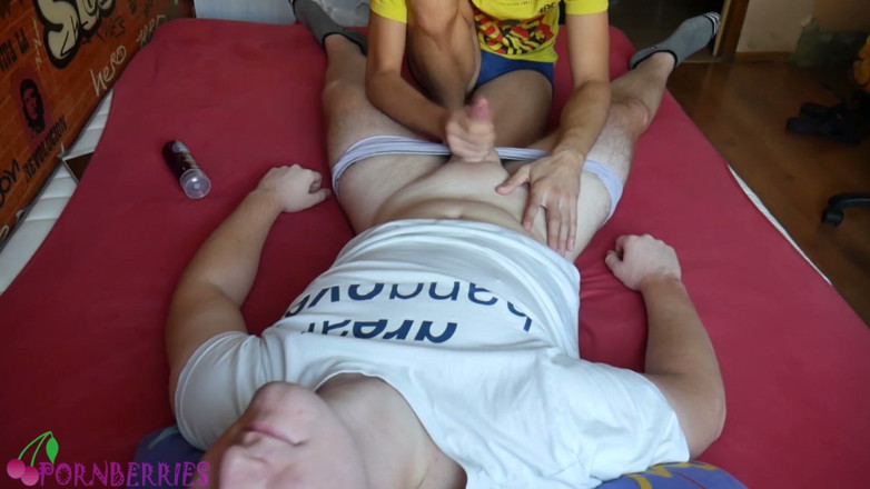 Ethan Alex: Alex mi ha pompino ed abbiamo sborrate entrambi