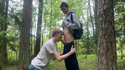 Matty And Aiden: Náctiletá dvojčata Matty a Aiden byla téměř přistižena, když měli...