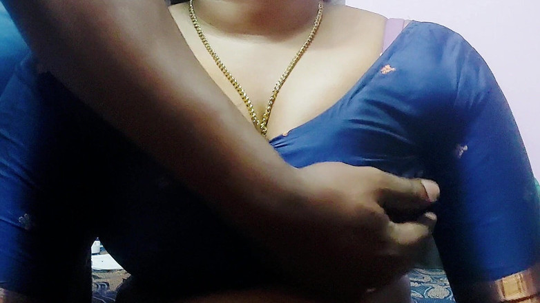 Desi Mohini: Desi sexy indická žena v domácnosti podvádí svého manžela