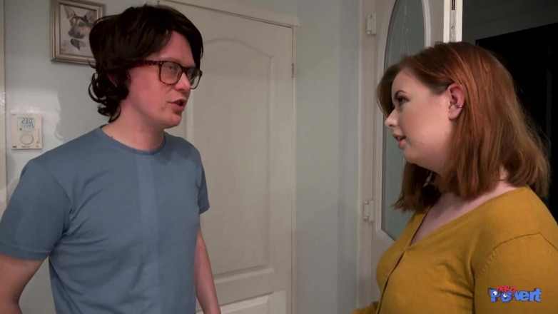 Nerd Pervert: Millie Santoro și Caitlyn Smith - curve cu excitare la orgasm