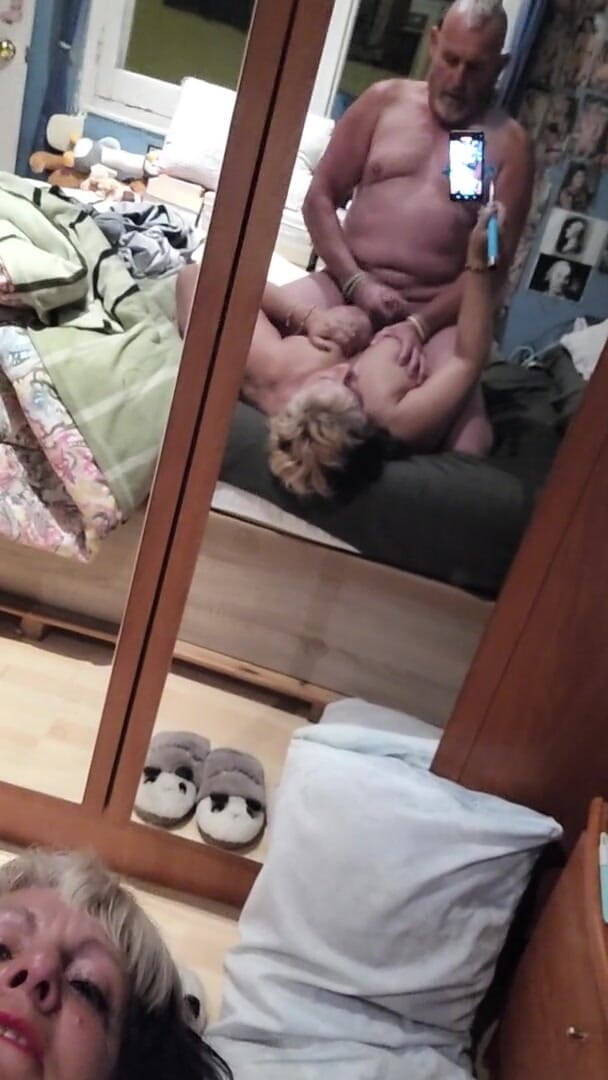 Lujuriosos: 거울을 통해 섹스!!