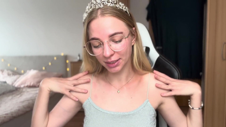 Goddess_Bella_Rae: Benefits of Eating Another Mans C U M