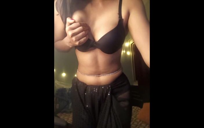 Indian Tubes: Hot and Sexy Wife on Video Call.