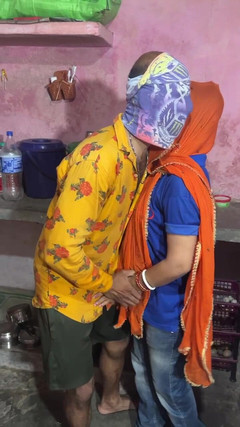 Kamsin Bhabhi: Paní se služebníkem