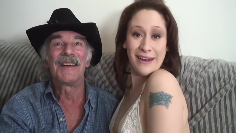 Old PIGS XXX: Una Troia Scopata Da Un Vecchio Superdotato