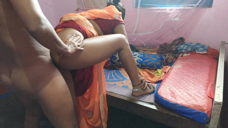 Sobha rani: Landlady Pretty Girl Got Fucked by Tenant Boy in Exchange...