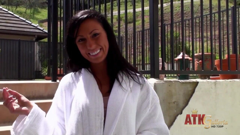 ATKIngdom Fans: Hinter den kulissen interview mit Tiffany Brookes