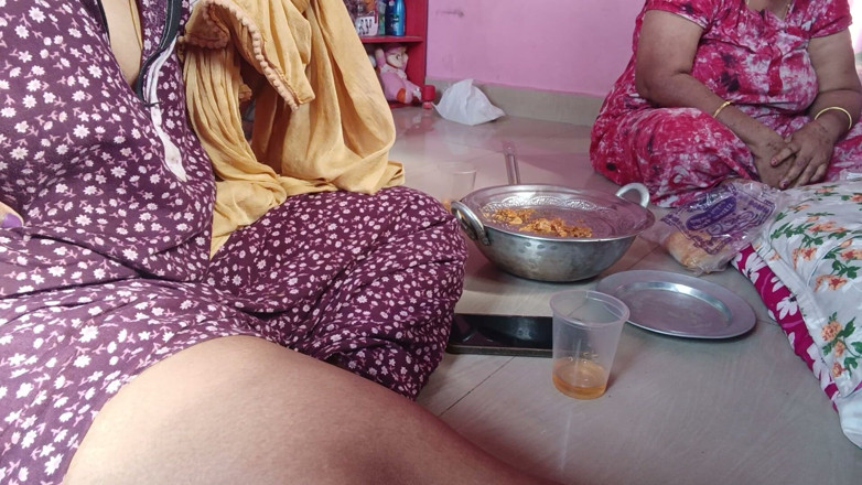 Reshmahotever: Tamil bevanda calda