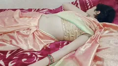새로운 결혼한 Saree 로맨스와 내 섹시하고 아름다운 마누라 따먹기 1부