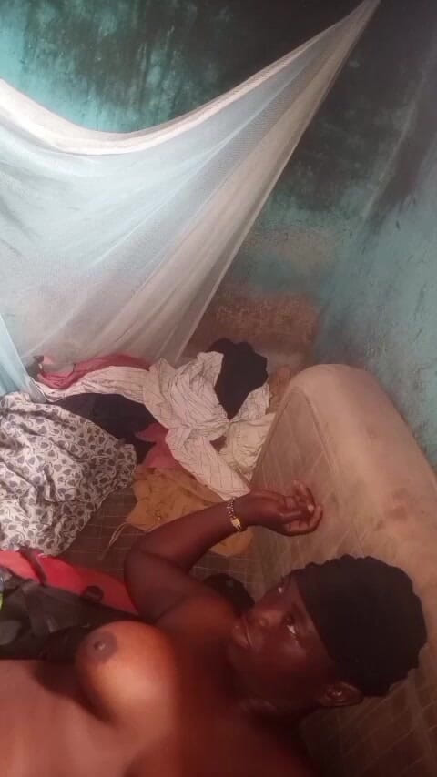 Oladi plenty tv: Batang hitam mengongkek pepek ketat