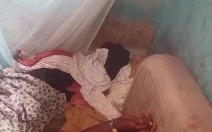 Oladi plenty tv: Polla negra follando apretado coño