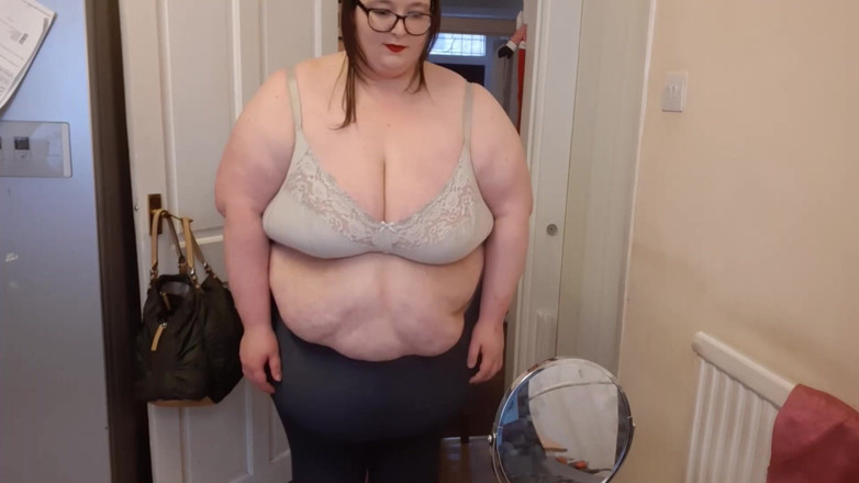 SSBBWLadyBrads: Weigh in after cake stuffing big gains