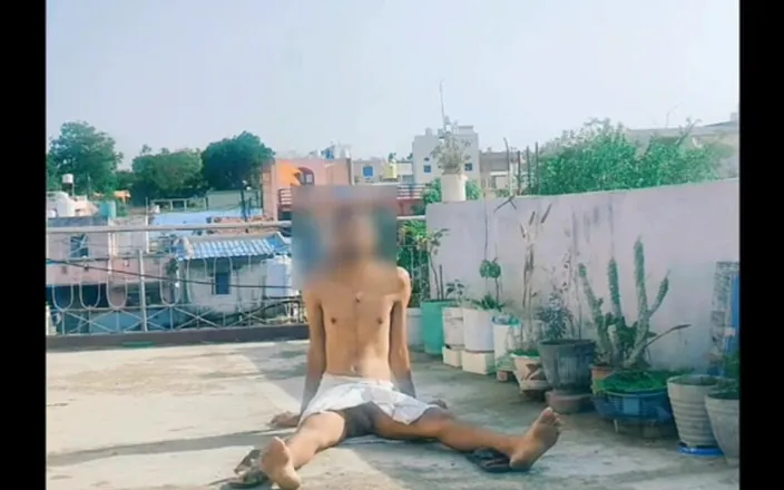 Tani: Tamil Gay Men Nude Scene