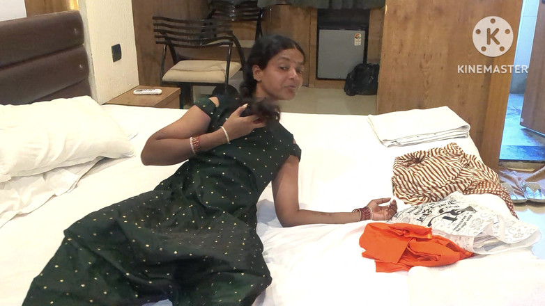 Kirankirati: Bhabhi Ki Chudai en robe verte, sexe X