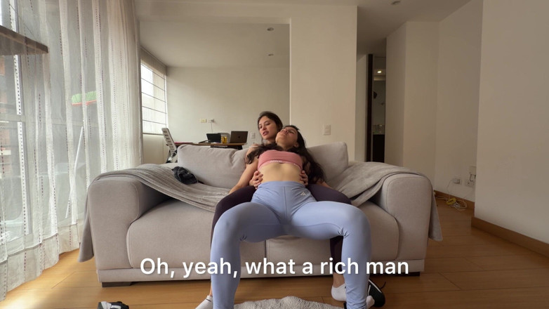 scarlettandc: Lesbian Bumping It Hard Dalam Kedudukan Berbeza