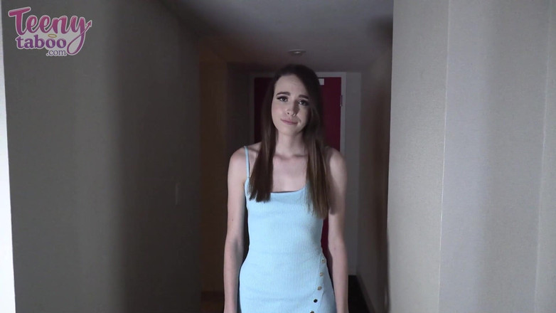 Teenytaboo: Tabu cu Brooke Johnson