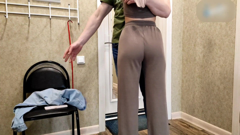 S-Wife Katy: I Met a Cutie in the Park, and She Turned...
