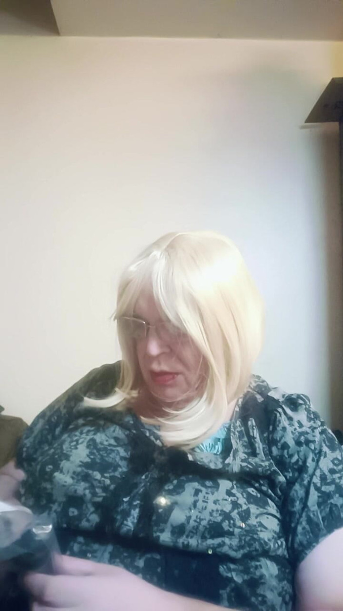 Stephanie-Nicole-TV: Reviewing Some New Toys.
