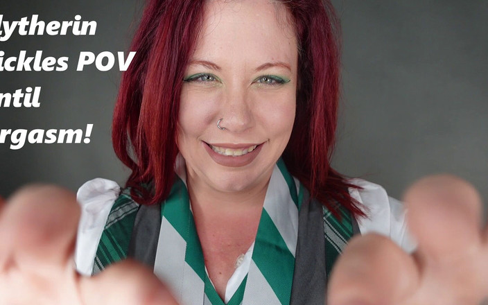 Deanna deadly: Em primeiro plano - cócegas até o orgasmo da menina slytherin