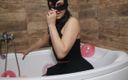 MILFy Calla: Orta yaşlı seksi kadın ep 40 balon fetişimin maceraları 1
