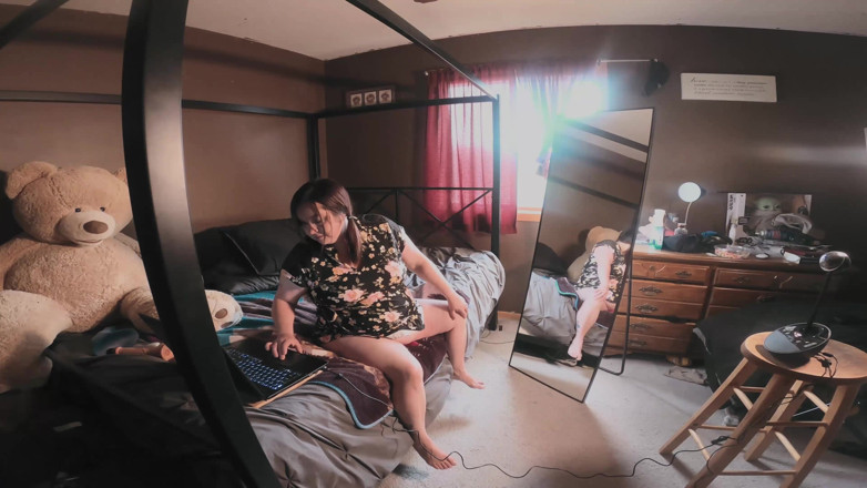 SexyNEBBW: Sexy BBW lazy cam slut GoPro