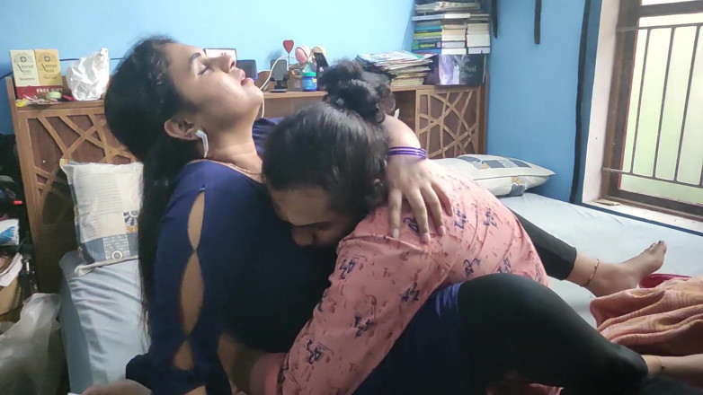 Vaigavarun45: Mallu Girlfriend Sex in Home with Malayalam Talk, Mallu Couple...