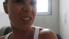 MissAnja_FH: Bagno pubblico strong stream pipì in piedi