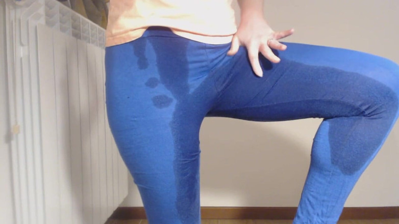 RavenBigAss: Kissa i byxor