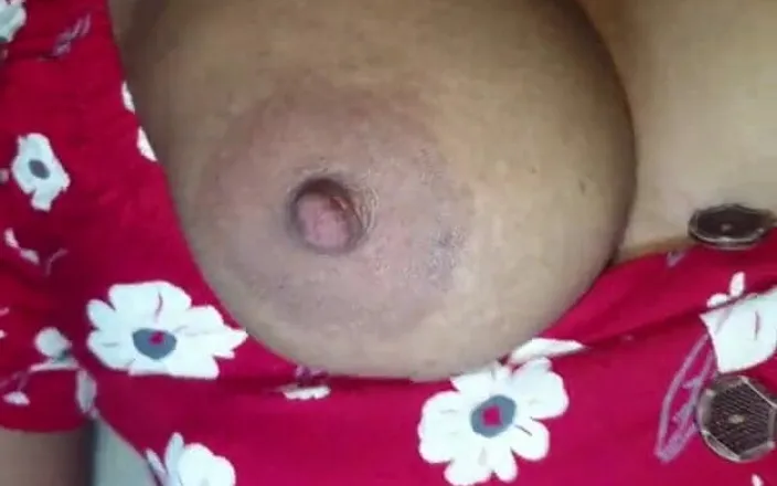 Tiyana: An Urgent Valantine Fuck for Home Made Wife Slut