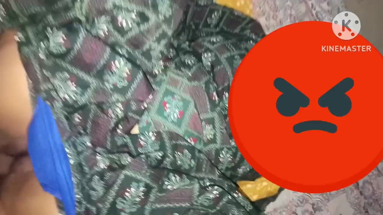 Kavita69: Я жестко трахаю мою мачеху, мачеха скучает по моему отчиму, поэтому она хочет мой жесткий член, полное видео хинди