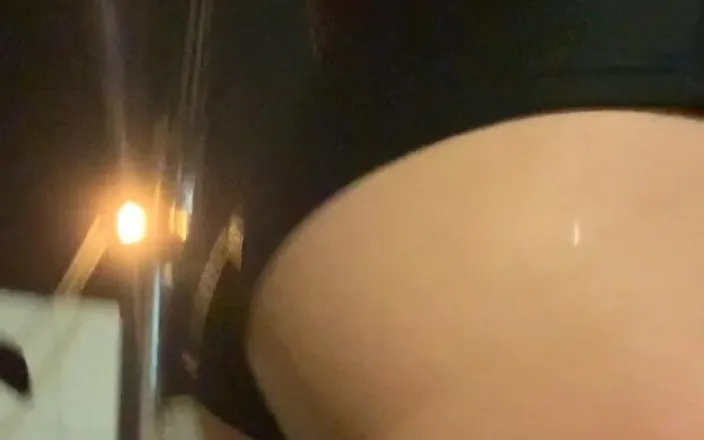 CindieLove: Completely Addicted Exhibitionist Crossdressing Slut