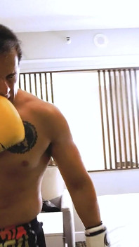 Domination de la boxe : Kandy vs Sam Stout