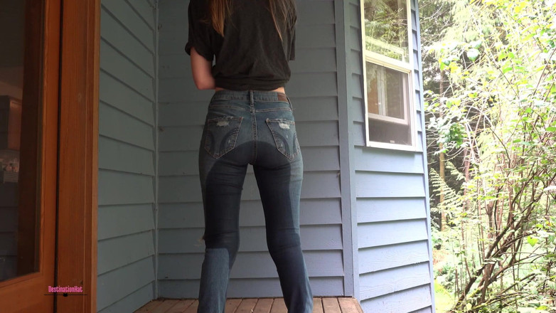 Destination Kat: Pissing in Jeans