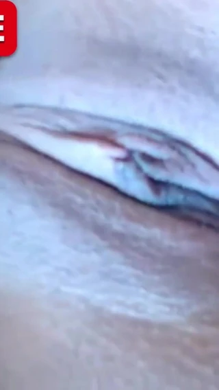 Leohn1995: Masturbating for You