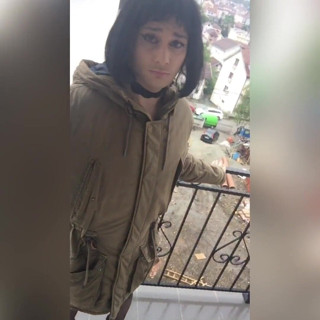Sissyvalerie69: Quase pego por um vizinho