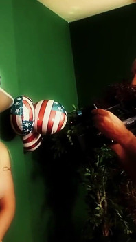 Candy Manson ve Sativa Rose samimi bir dörtlü sekste tahrik oluyor