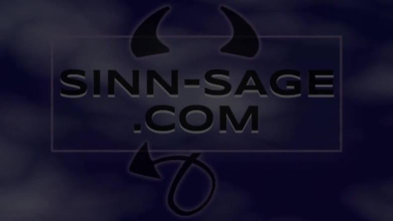 Sinn Sage: Cherie deville và tôi vuốt ve nhau trước khi hôn...