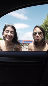 Chuva dourada e 3 mijos no meu carro novo