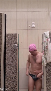 Pynk cap pływania z kostiumem kąpielowym półnagim